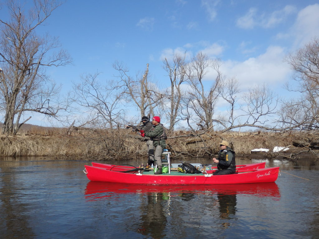 grace-field-canoe-fishing-touring