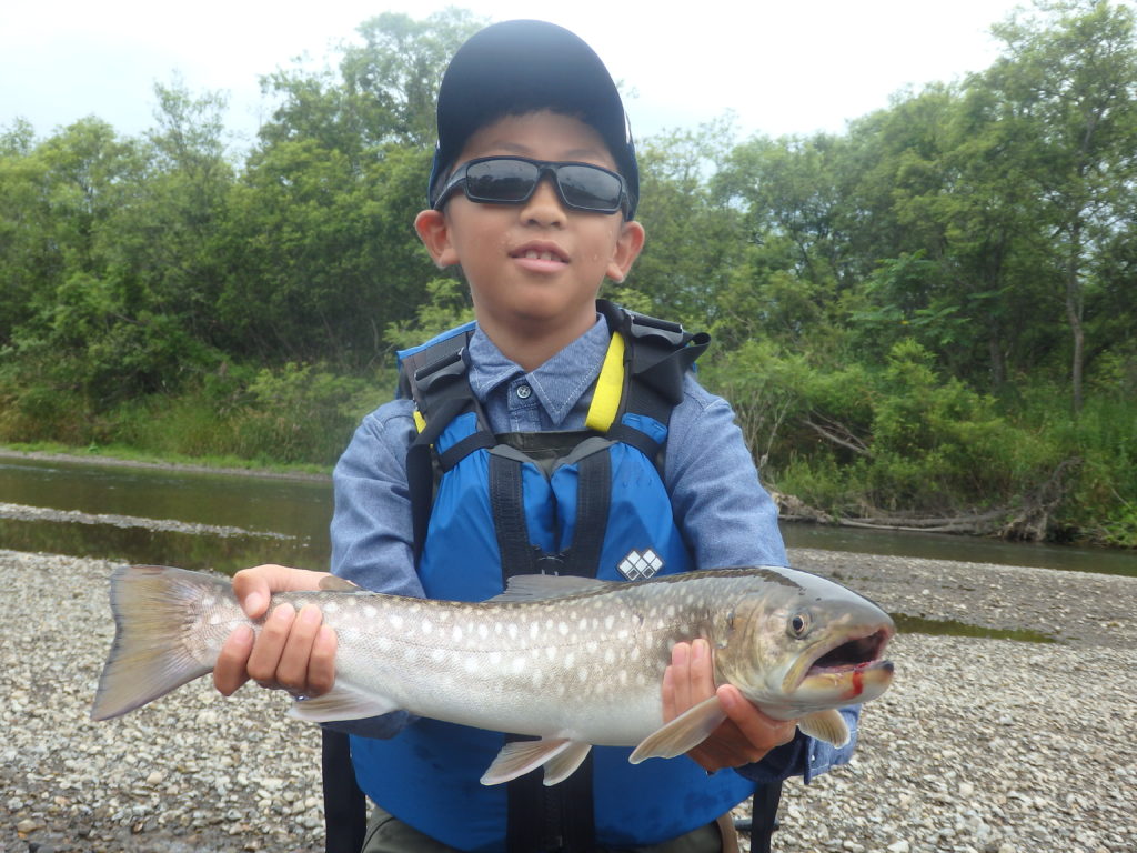 grace-field-canoe-fishing-touring